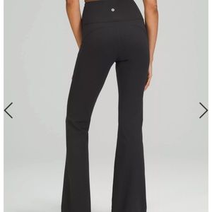 Lululemon super high rise groove pants black